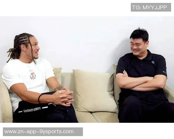 本戈登回忆初见姚明时的震撼感受竟认为他体内有外星人操控着他